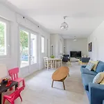 Lys De Nojals - Superbe Familiale Entre Et Avec Jardin