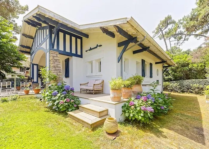 Villa Lys De Nojals - Superbe Familiale Entre Et Avec Jardin *