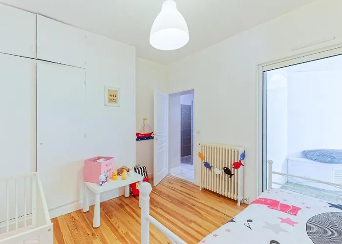 Lys De Nojals - Superbe Familiale Entre Et Avec Jardin