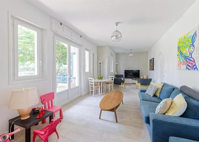 Lys De Nojals - Superbe Familiale Entre Et Avec Jardin